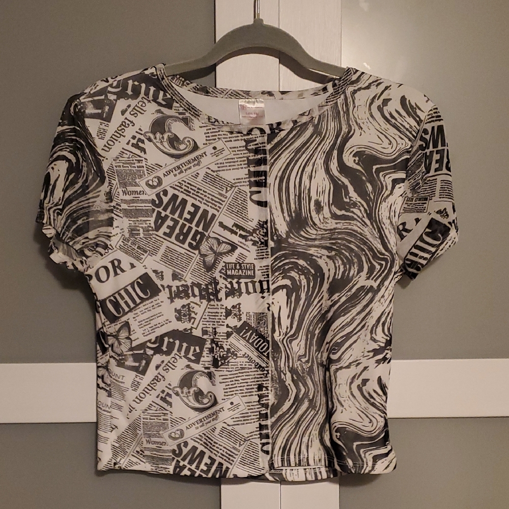 No Boundaries Black and White Graphic Blouse